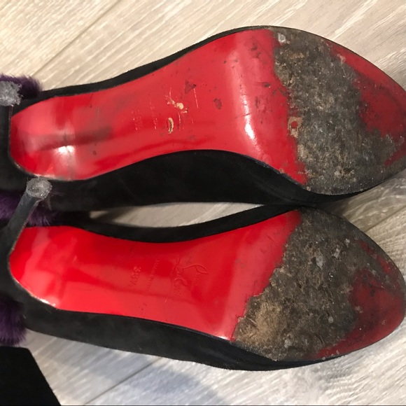 Christian Louboutin pump with purple fur - Picture 6 of 6